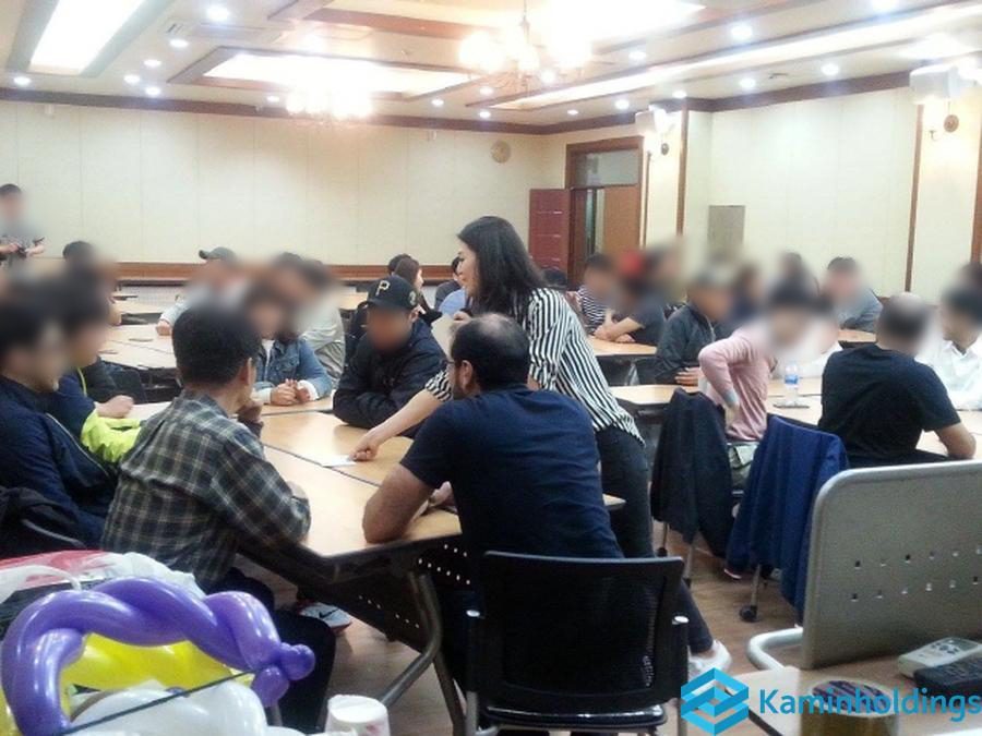 투자자 미팅 통역 중견기업 해외사업팀 카민홀딩스 실제 업무 사진
