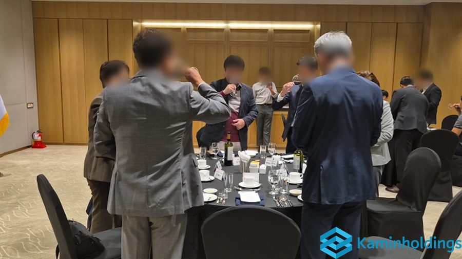 온라인 글로벌 행사 중견기업 해외사업팀 카민홀딩스 실제 업무 사진