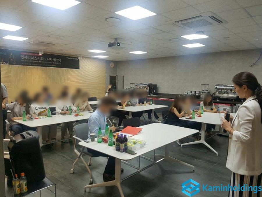 실사 인터뷰 통역 중견기업 해외사업팀 카민홀딩스 실제 업무 사진