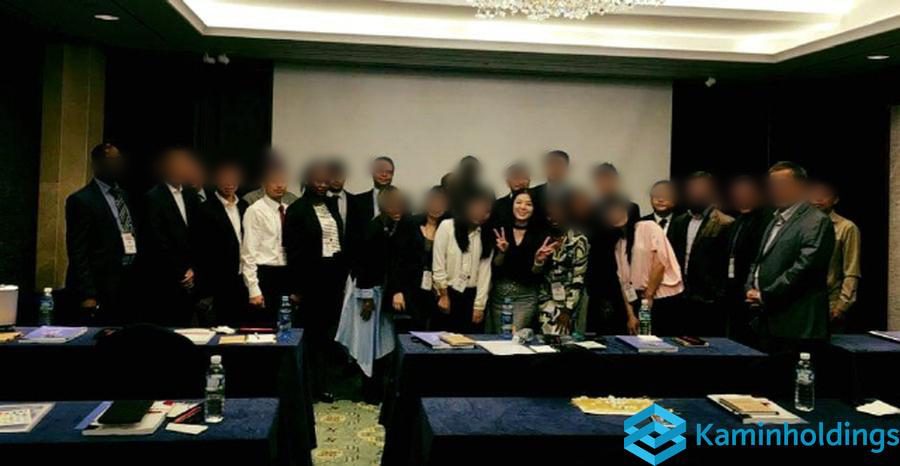 계약 협상 통역 중견기업 해외사업팀 카민홀딩스 실제 업무 사진