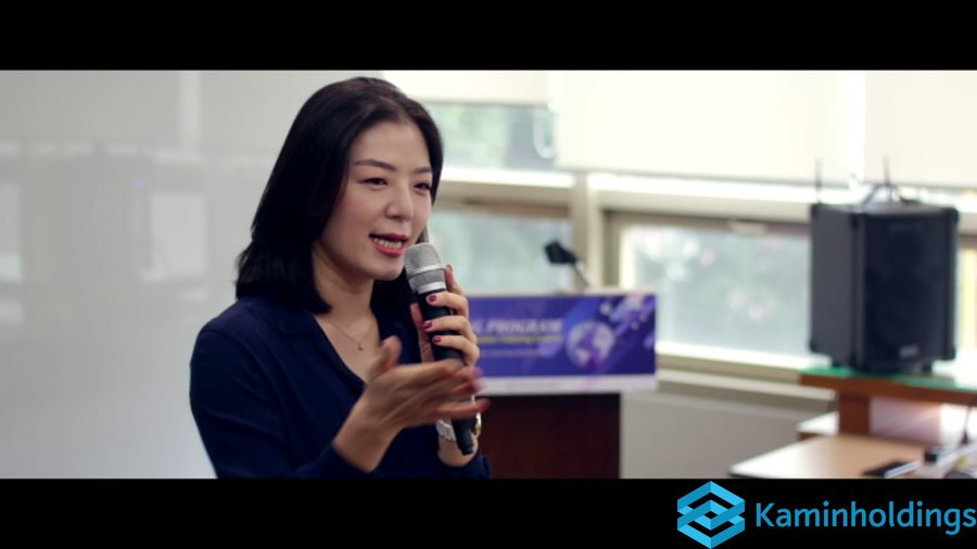 온라인 글로벌 행사 중견기업 해외사업팀 카민홀딩스 실제 업무 사진