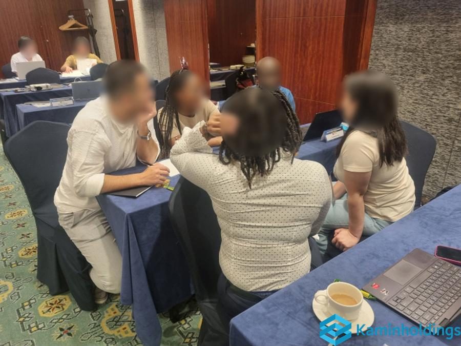 한국 브랜드 론칭 중견기업 해외사업팀 카민홀딩스 실제 업무 사진
