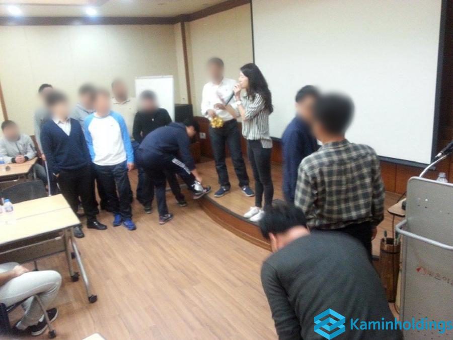 잠재 고객 인터뷰 중견기업 해외사업팀 카민홀딩스 실제 업무 사진