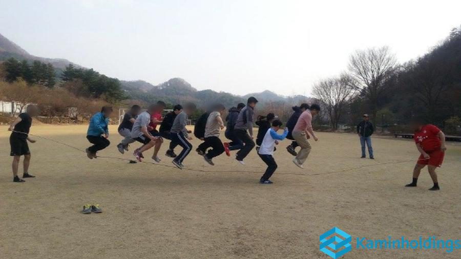 정책·규제 동향 조사 중견기업 해외사업팀 카민홀딩스 실제 업무 사진
