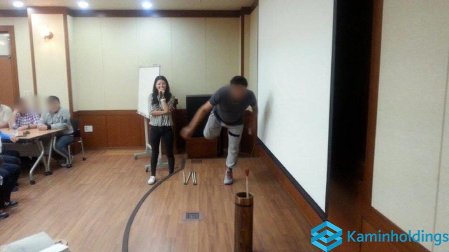 규제·인허가 사전 조사 중견기업 해외사업팀 카민홀딩스 실제 업무 사진