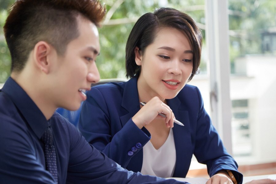규제·인허가 사전 조사 중견기업 해외사업팀 서비스 주제 관련 이미지
