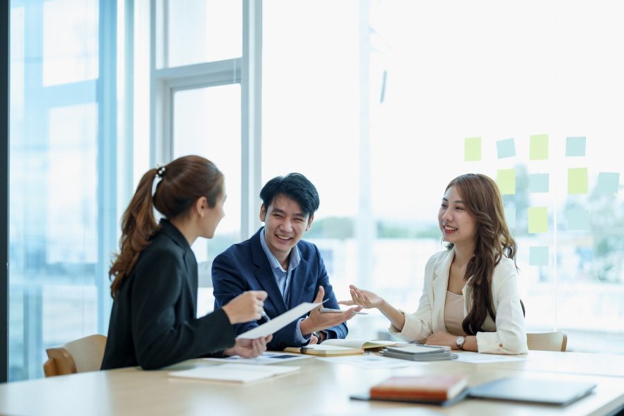분기별 시장 모니터링 중견기업 해외사업팀 서비스 주제 관련 이미지