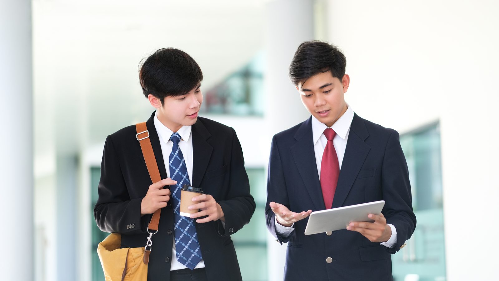 한국 브랜드 론칭 중견기업 해외사업팀 서비스 주제 관련 이미지