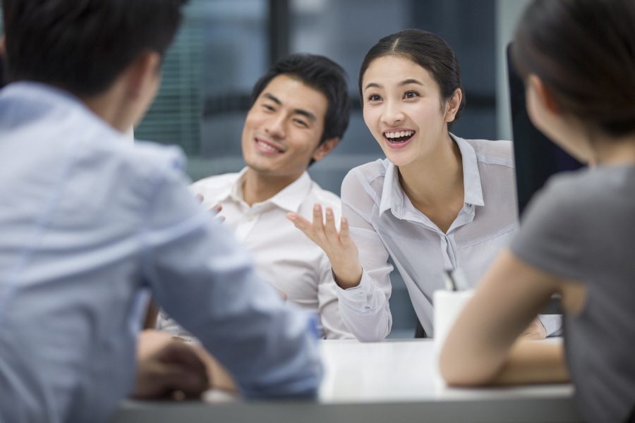 온라인 화상회의 통역 중견기업 해외사업팀 서비스 주제 관련 이미지